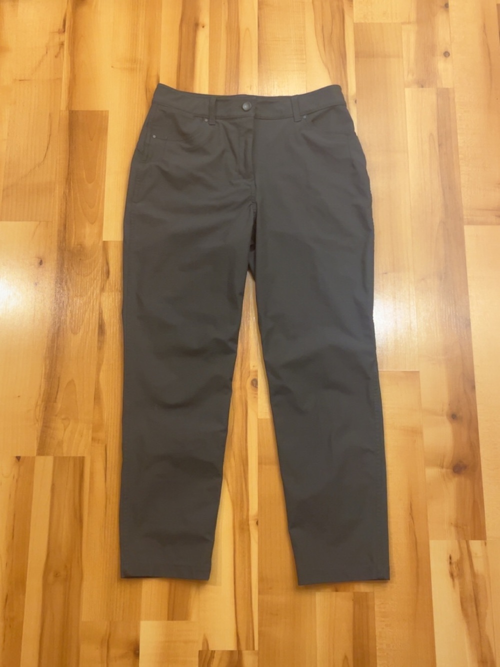 Lululemon Women’s City Sleek 5-Pocket High-Rise 7/8 Pant in Black